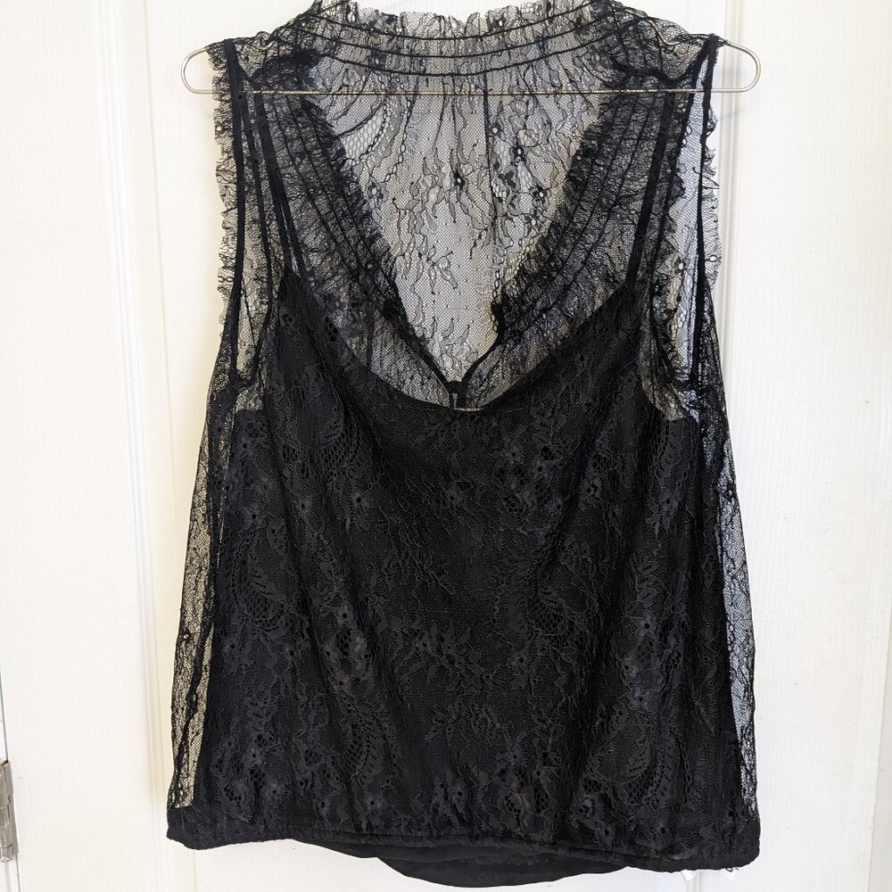 NWT Loft Lace Sleeveless Top Dark Romantic Ruffles Whimsy Goth Size Large - Picture 2 of 7
